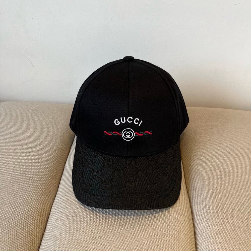 Gucci baseball cap